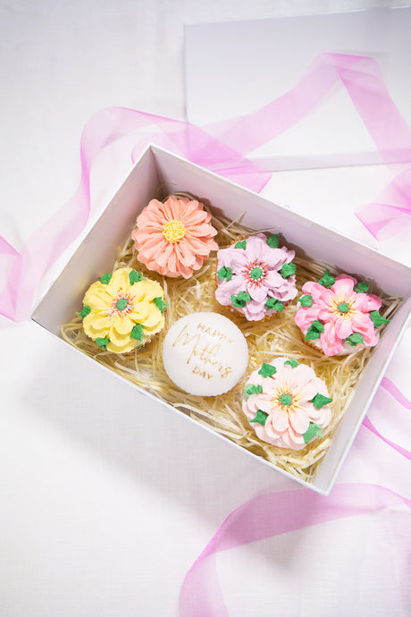 Mother's Day Cupcake Box - Sweet Passion Cakes Aus